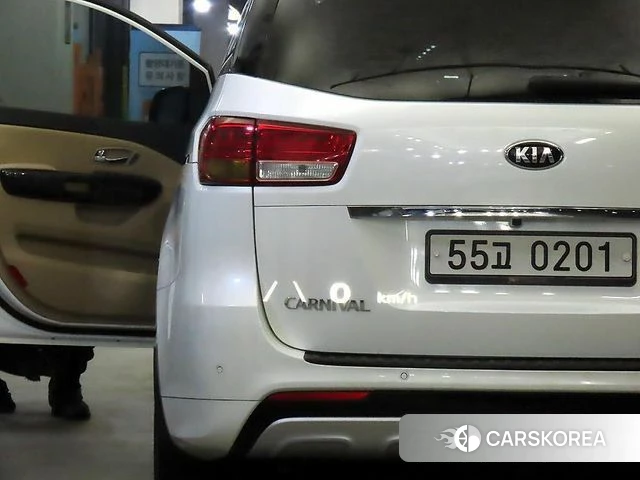 Kia EV6 2024 Белый из Кореи, фото 5