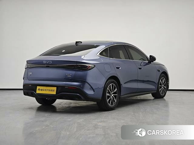 BYD Seal 06DM 2025 Темно-серый из Китая, фото 5