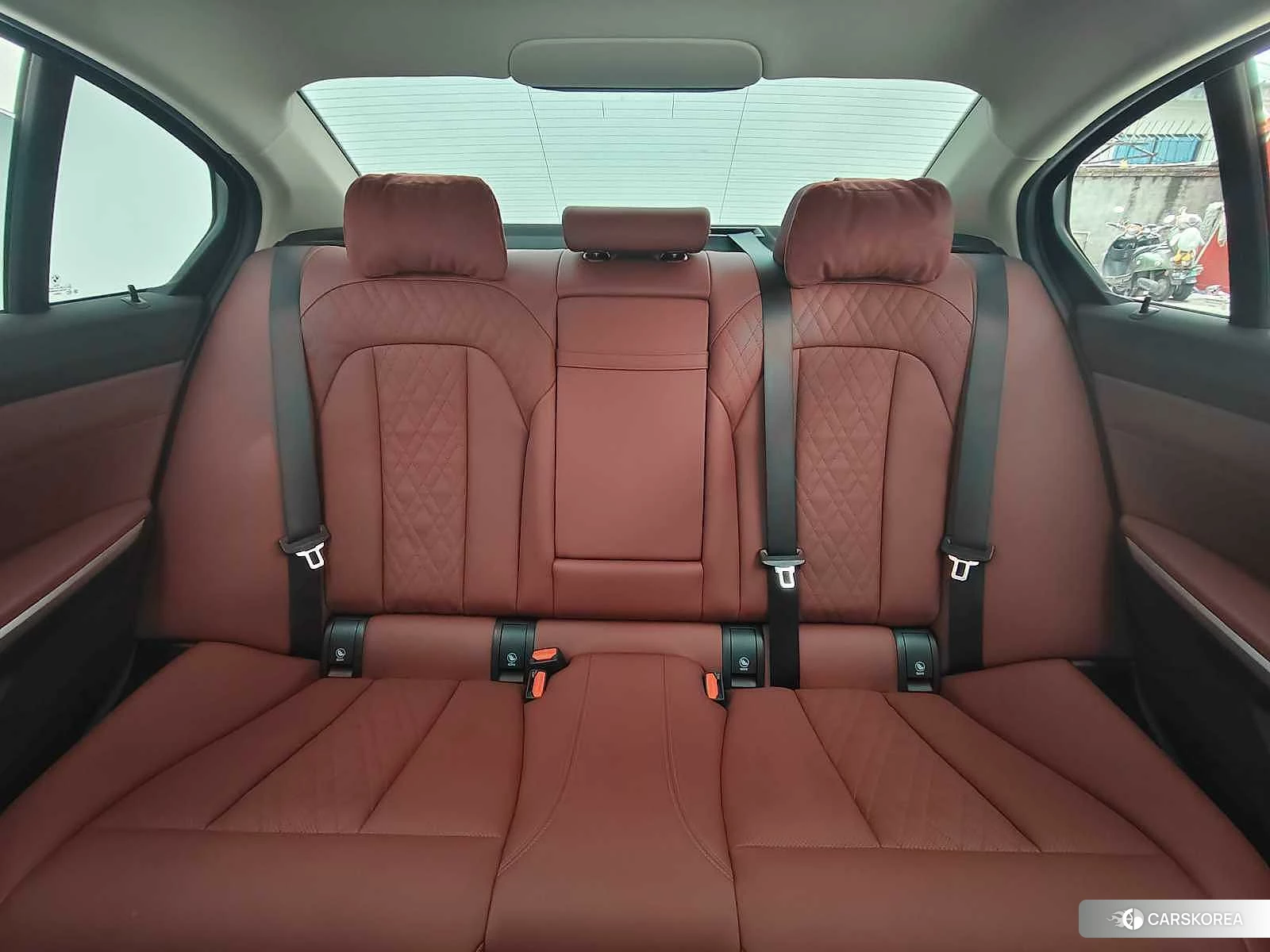 BMW 3 series 2022 Белый из Китая, фото 5