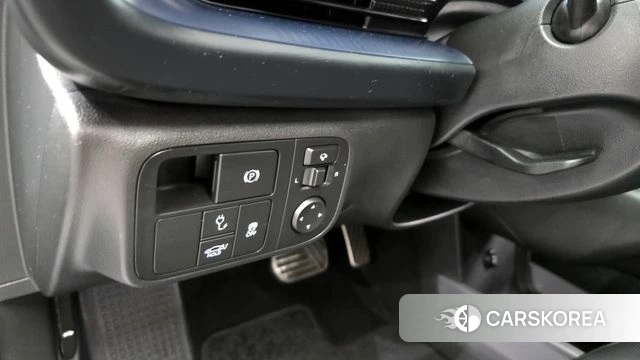 Hyundai Ionic 6 2023 Светло-серебряный цвет из Кореи, фото 5