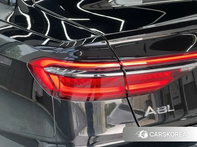 Audi A8 2021 Черный из Китая, фото 5