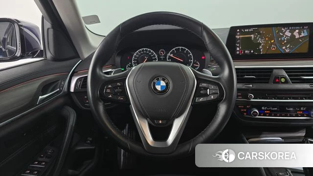 BMW 5 Series (G30) 2019 Синий из Кореи, фото 5