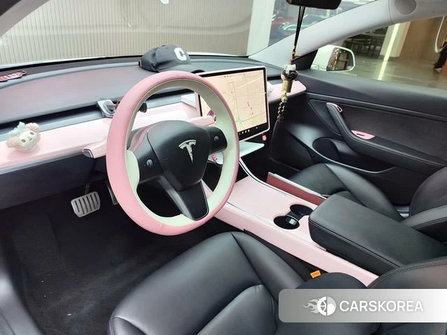 Tesla Model 3 2020 Белый из Китая, фото 5