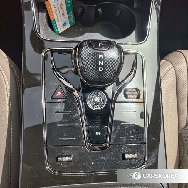 BYD Han DM 2025 Темно-серый из Китая, фото 5