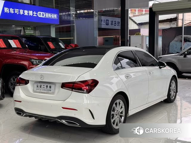 Mercedes-Benz Class A 2021 Белый из Китая, фото 5