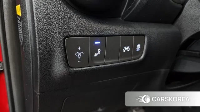 Hyundai Kona 2018 Красный из Кореи, фото 5