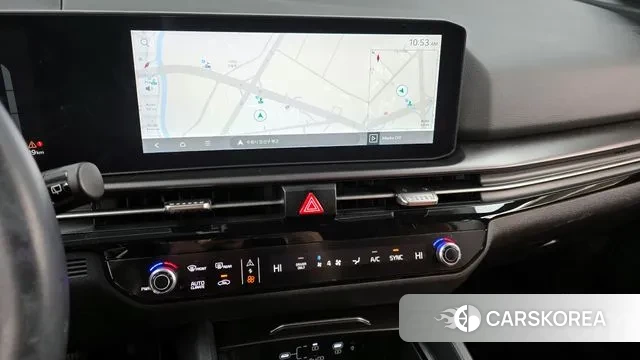 Kia The New Sportage 5th Generation Hybrid 2025 Белый из Кореи, фото 5