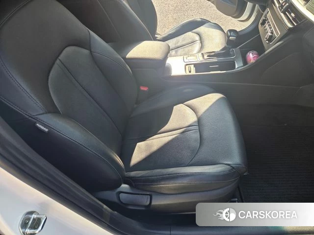 Kia The New K5 2nd generation 2019 Белый из Кореи, фото 5