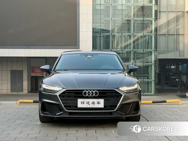 Audi A7 2023 Темно-серый из Китая, фото 5