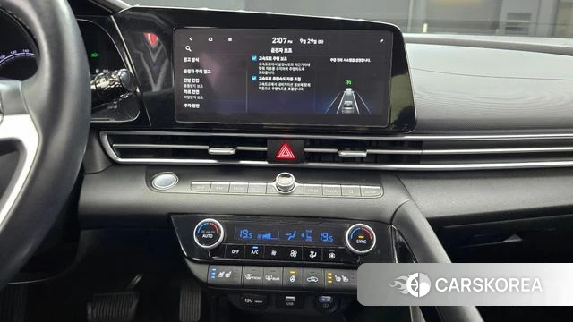 Hyundai Avante Hybrid (CN7) 2022 Белый из Кореи, фото 5