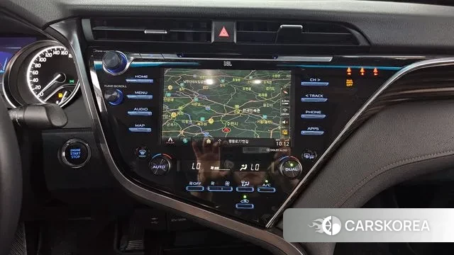 Toyota Camry (XV70) 2018 Белый из Кореи, фото 5