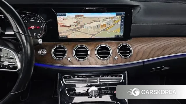 Mercedes-Benz E-Class W213 2019 Серый из Кореи, фото 5