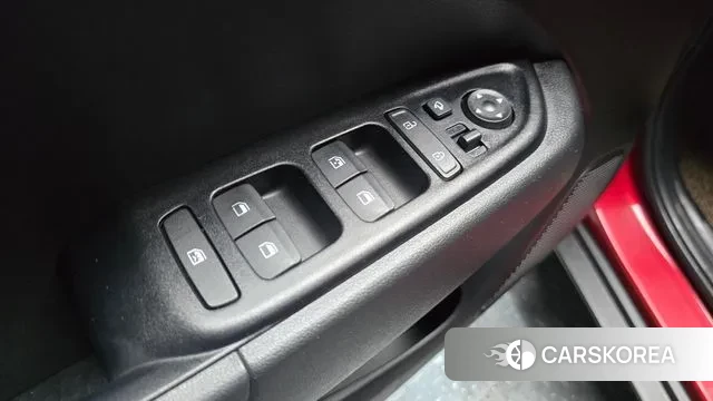 Hyundai Venue 2019 Красный из Кореи, фото 5