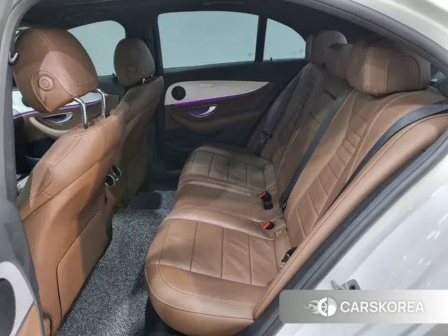 Mercedes-Benz E-Class W213 2020 Белый из Кореи, фото 5