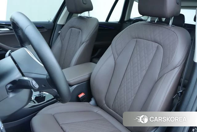 BMW X3 2022 Черный из Китая, фото 5