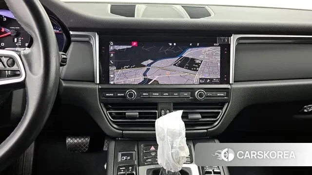 Porsche Macan 2019 Серебристо-серый из Кореи, фото 5