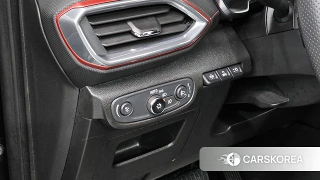 Chevrolet (GM Daewoo) Trailblazer 2023 Черный из Кореи, фото 5