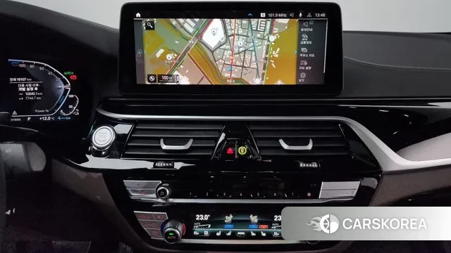 BMW 5 Series (G30) 2023 Черный из Кореи, фото 5