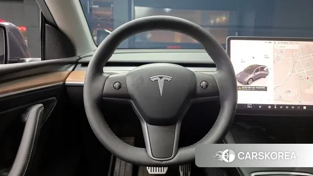 Tesla Model Y 2023 Серый из Кореи, фото 5