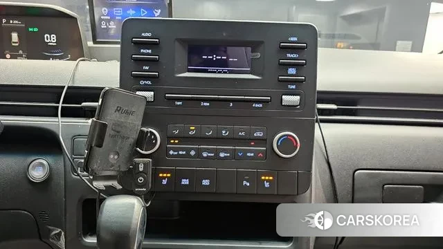 Hyundai Staria 2024 Серебряный из Кореи, фото 5