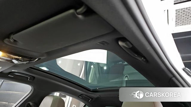 BMW 5 Series (G60) 2024 Белый из Кореи, фото 5