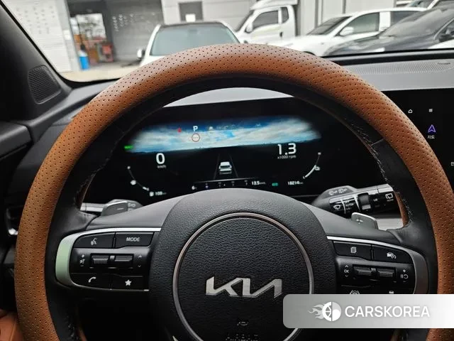 Kia Sportage 5th Generation Hybrid 2023 Серый из Кореи, фото 5