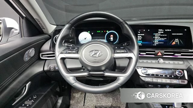 Hyundai Avante Hybrid (CN7) 2022 Белый из Кореи, фото 5