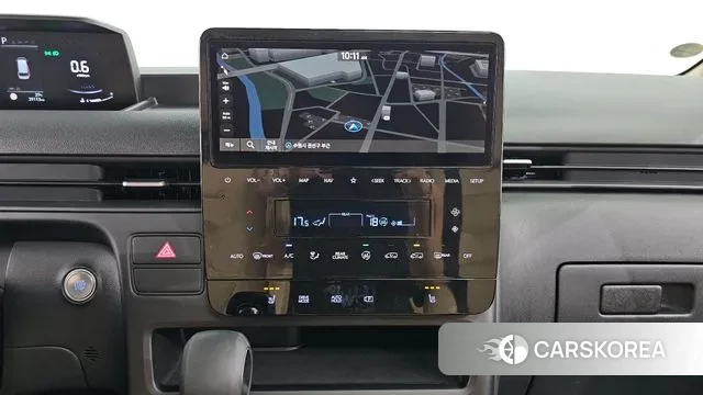 Hyundai Staria 2023 Белый из Кореи, фото 5