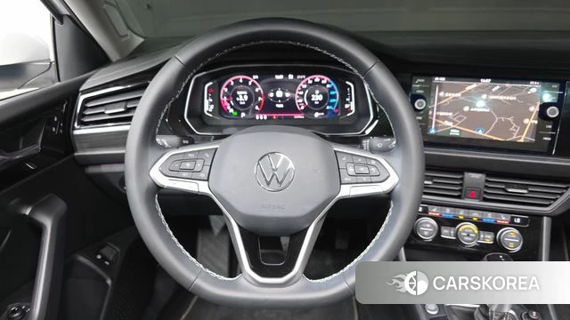 Volkswagen 7th Generation of Jetta 2023 Белый из Кореи, фото 5