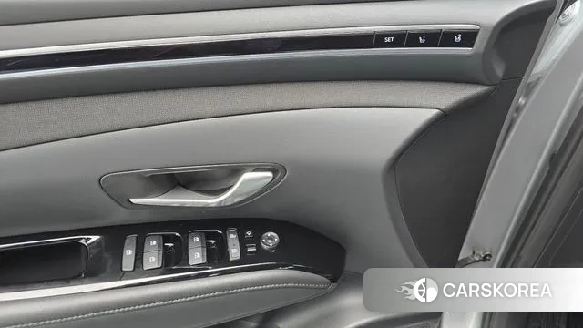 Hyundai Tucson (NX4) 2020 Серебряный из Кореи, фото 5