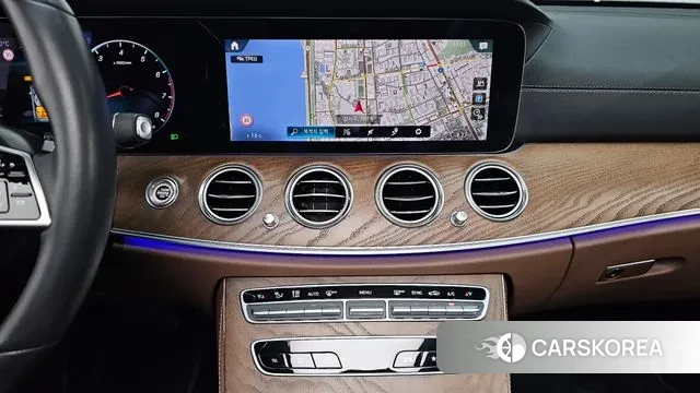 Mercedes-Benz E-Class W213 2021 Черный из Кореи, фото 5