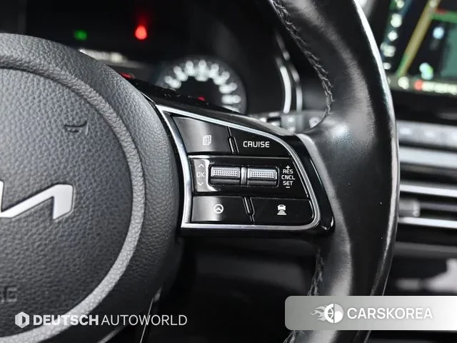 Kia Seltos 2022 Белый из Кореи, фото 5