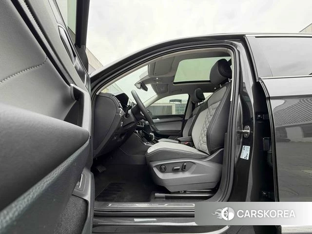Volkswagen Tanyue 2022 Черный из Китая, фото 5