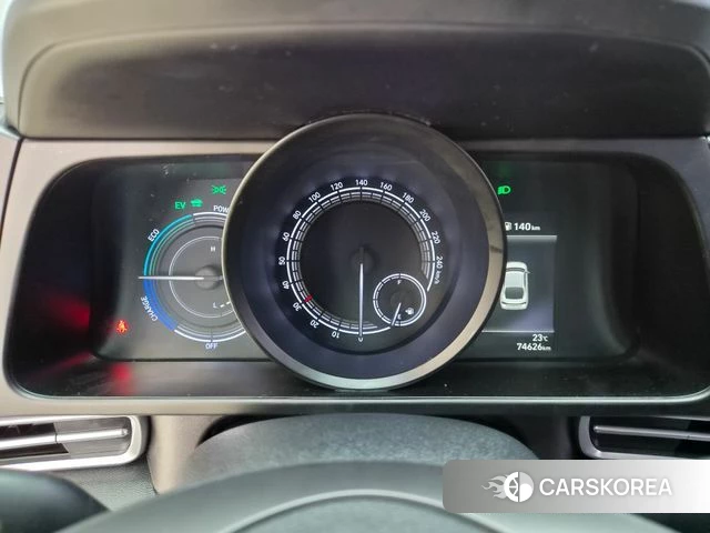 Hyundai Avante Hybrid (CN7) 2023 Белый из Кореи, фото 5