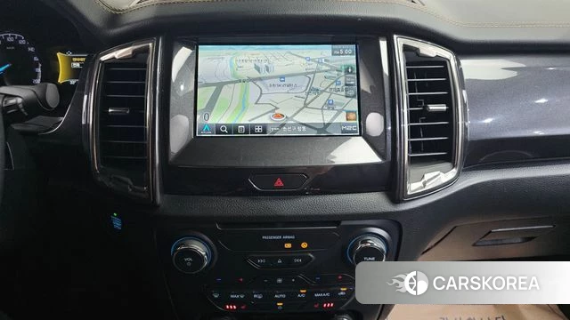 Ford Ranger 3rd Generation 2021 Серебряный из Кореи, фото 5