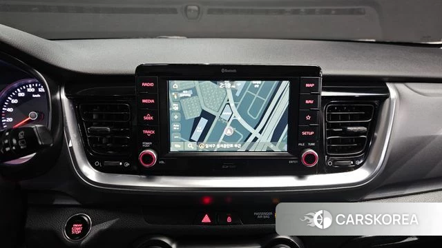 Kia Stonic 2019 Белый из Кореи, фото 5