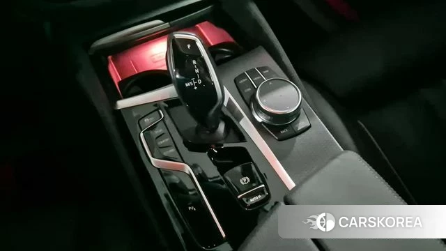 BMW 5 Series (G30) 2023 Черный из Кореи, фото 5