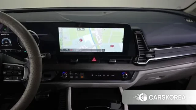 Kia Sportage 5th Generation 2023 Белый из Кореи, фото 5