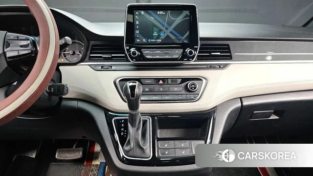 Hyundai The New Grand Starex 2019 Белый из Кореи, фото 5