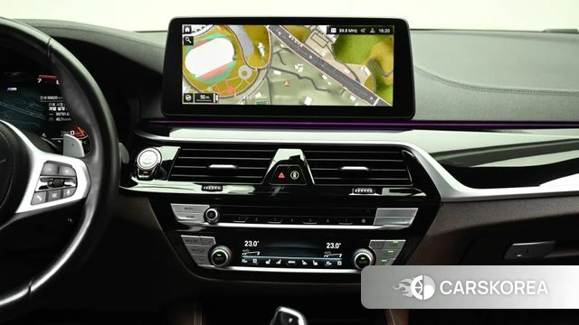 BMW 5 Series (G30) 2022 Черный из Кореи, фото 5
