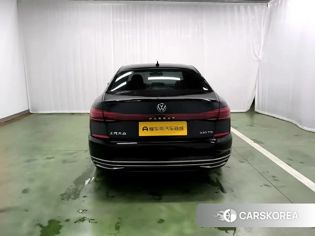 Volkswagen Passat 2022 Черный из Китая, фото 5