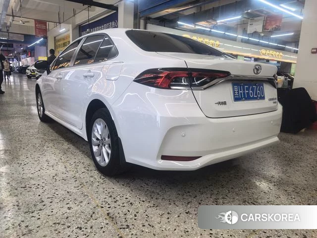 Toyota Corolla 2022 Белый из Китая, фото 5