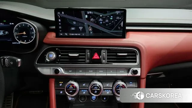 Genesis The New G70 2022 Серебристо-серый из Кореи, фото 5