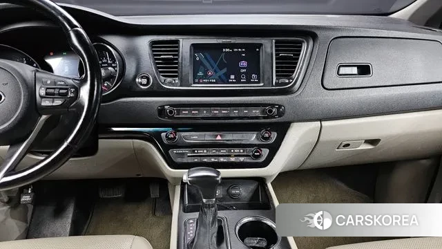 Kia The New Carnival 2018 Серый из Кореи, фото 5