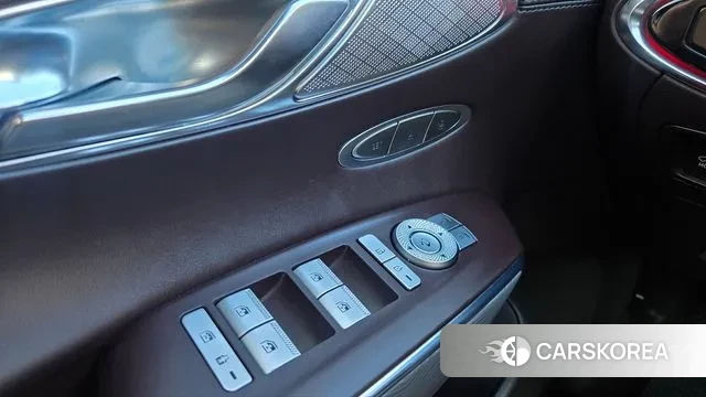 Genesis GV70 2023 Серый из Кореи, фото 5