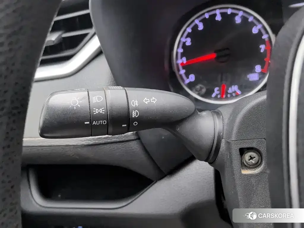 Toyota Wildlander 2021 Белый из Китая, фото 5