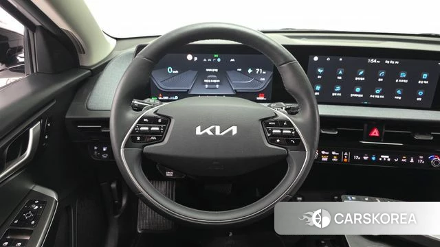 Kia EV6 2022 Белый из Кореи, фото 5