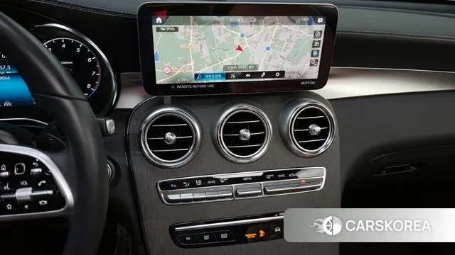 Mercedes-Benz GLC-Class X253 2022 Белый из Кореи, фото 5