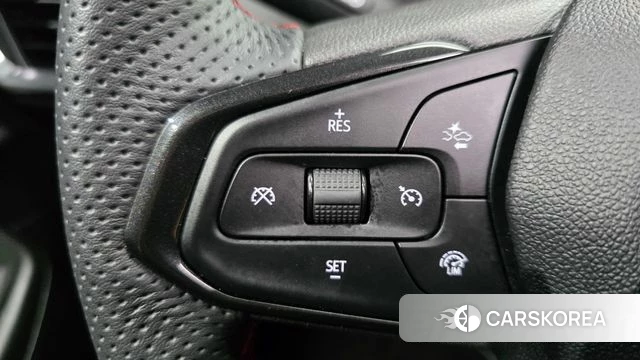 Chevrolet (GM Daewoo) Trailblazer 2022 Серебристо-серый из Кореи, фото 5
