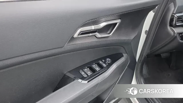 Kia Sportage 5th Generation 2021 Белый из Кореи, фото 5